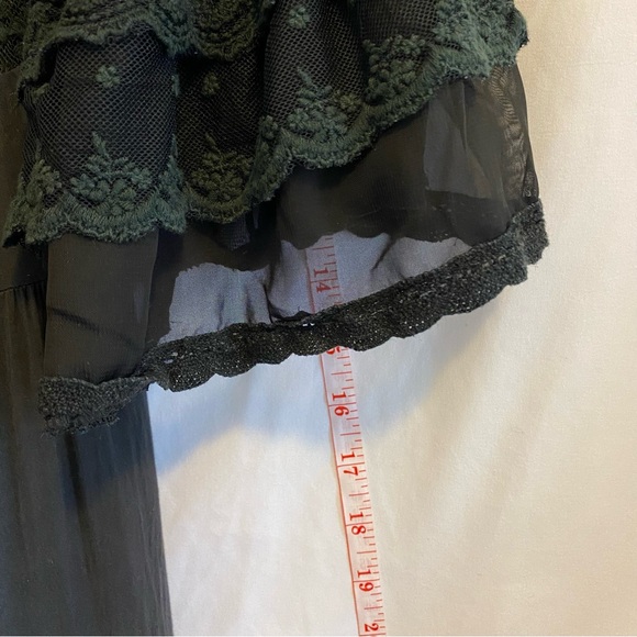 Anna-Kaci black flowing Tunic/Shirt Size Medium; lined with 3/4 sleeves - Picture 7 of 9